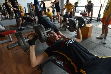 Młodzież PGE Skry korzysta z nieobecności kadrowiczów