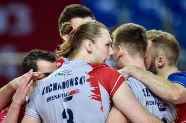 Niedziela z PlusLigą: Grupa Azoty ZAKSA Kędzierzyn-Koźle – Asseco Resovia Rzeszów 2:3