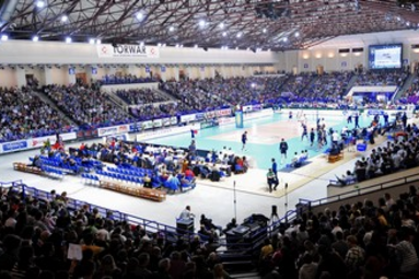 Kupić bilet, przyjść do hali Torwaru i liczyć na szczęście