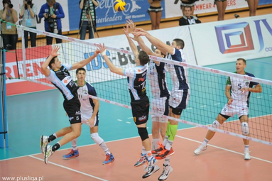 AZS PW - Cerrad Czarni 0:3