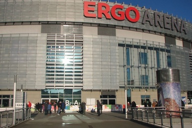 ERGO ARENA otoczona życzeniami!