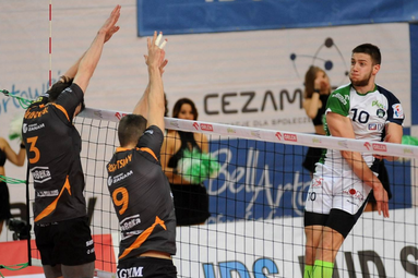 Cuprum - AZS Politechnika 3:1