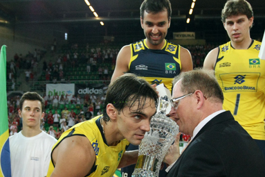 Jerzy Mróz podsumowuje trzynaście memoriałów