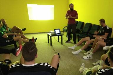 Siatkarze GKS Katowice na wykładzie z dietetyki