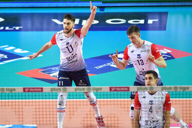 Sobota z PlusLigą: Grupa Azoty ZAKSA kędzierzyn-Koźle - Projekt Warszawa 3:2