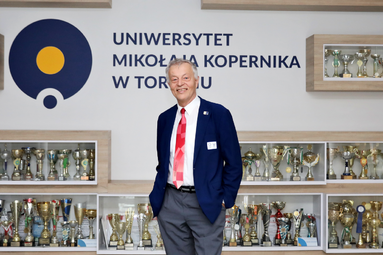 Dariusz Jasiński ambasadorem Uniwersytetu Mikołaja Kopernika w Toruniu