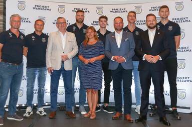 Projekt Warszawa odkrył karty