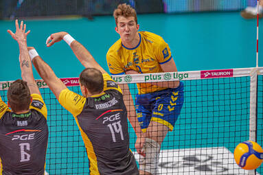 Mistrzowski set z Marką KRISPOL: młodość kontra klubowi mistrzowie Europy