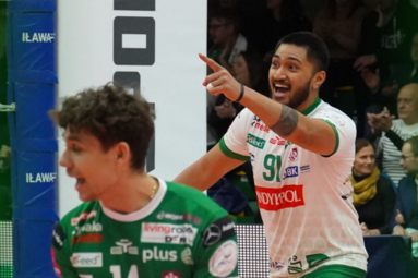 Joshua Tuaniga zostaje w Olsztynie