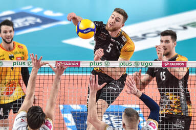 Zdjęcia z meczu o półfinał TAURON Pucharu Polski Grupa Azoty ZAKSA Kędzierzyn - Koźle - Trefl Gdańsk