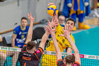 Zdjęcia z meczu PSG Stal Nysa - Barkom Każany Lwów