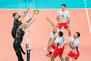 Jastrzębski Węgiel wygrywa siedemnasty mecz [ZDJĘCIA]