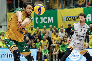 Aluron CMC Warta Zawiercie nie dała szans drużynie z Kędzierzyna-Koźla i awansowała na pierwsze miejsce w tabeli [ZDJĘCIA]