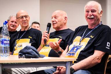 Mistrzowie świata z 1974 roku uhonorowani w trakcie Memoriału Wagnera [WIDEO]