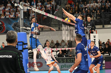 Częstochowianie zdobyli kolejne trzy punkty, tym razem pokonali Nowak-Mosty MKS Będzin