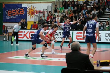 J.W. Construction – ZAKSA 2:3