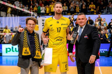 PGE GiEK Skra stawia na solidność. Strażak zostaje na dłużej!