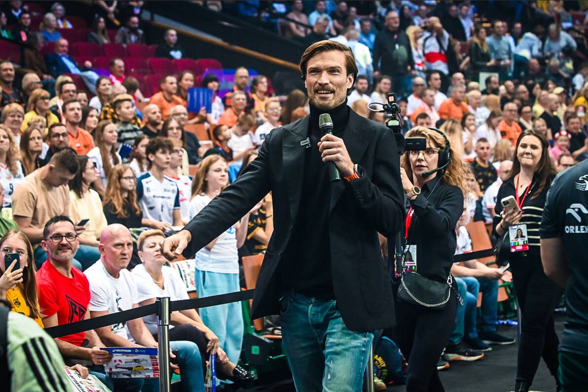 Wspólnie z Decathlon Polska pobiliśmy nowy rekord Polski w długości sportowej fali!  Byliście częścią tego widowiska? Znajdźcie się na zdjęciach w naszej galerii!