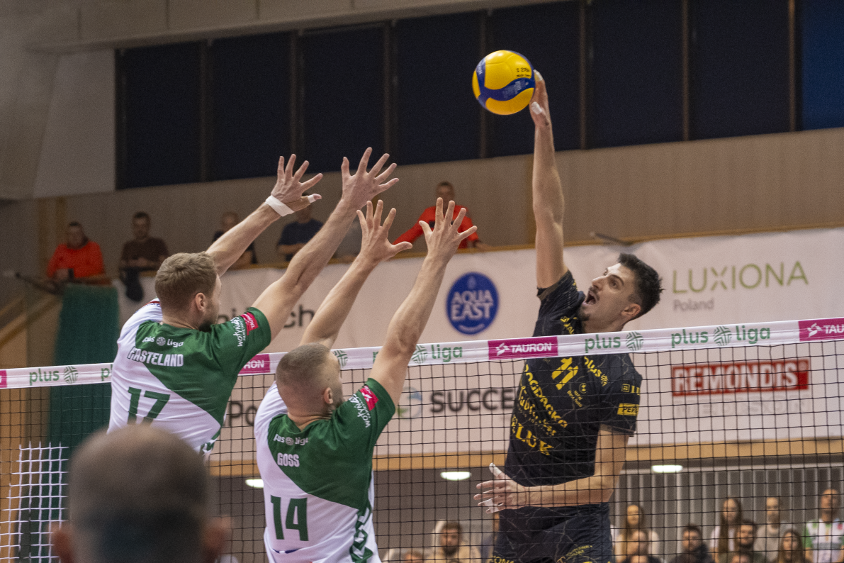 Wygrane bez straty seta i dramaty w tie-breaku – trzecia kolejka potwierdziła siłę kandydatów [ZDJĘCIA]