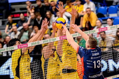 Wygrane bez straty seta i dramaty w tie-breaku – trzecia kolejka potwierdziła siłę kandydatów [ZDJĘCIA]