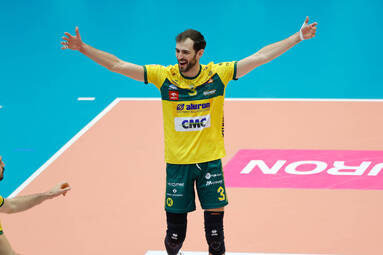 W Zawierciu beniaminek bez szans. Aluron CMC Warta zgarnął komplet punktów [ZDJĘCIA]