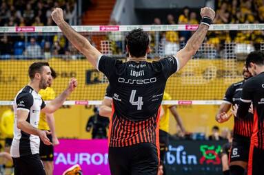 Asseco Resovia wciąż niepokonana, trzecia porażka mistrza Polski z rzędu [WIDEO]