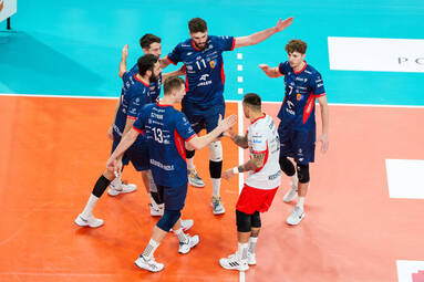 Pierwszy w tym sezonie przegrany mecz rzeszowian [ZDJECIA]