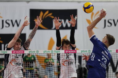 JSW Jastrzębski Węgiel wygrywa po tie-breaku z Steam Hemarpol Politechnika Częstochowa