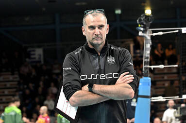 Massimo Botti: Drużyna musi umieć reagować kiedy pojawiają się problemy