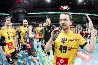 Joe Worsley przedłużył na kolejny sezon kontrakt z Energą Treflem Gdańsk