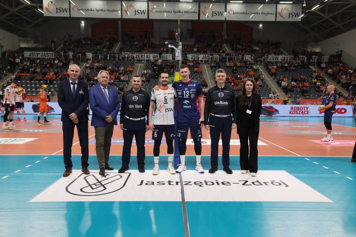 Niezwykle zacięty pojedynek w Jastrzębiu-Zdrój. Gospodarze ulegli w tie-breaku ZAKSIE Kędzierzyn-Koźle [ZDJĘCIA]