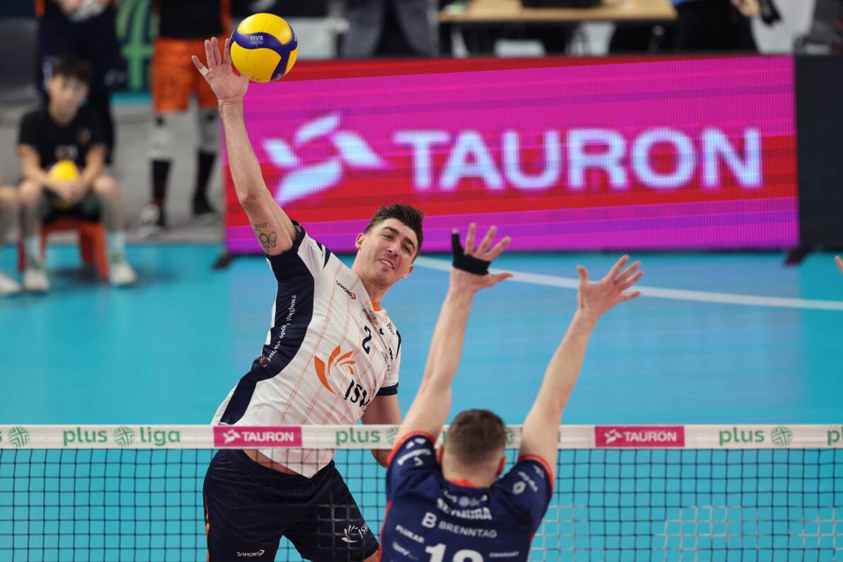 Niezwykle zacięty pojedynek w Jastrzębiu-Zdrój. Gospodarze ulegli w tie-breaku ZAKSIE Kędzierzyn-Koźle [ZDJĘCIA]