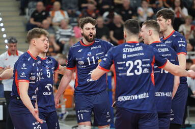 Niezwykle zacięty pojedynek w Jastrzębiu-Zdrój. Gospodarze ulegli w tie-breaku ZAKSIE Kędzierzyn-Koźle [ZDJĘCIA]