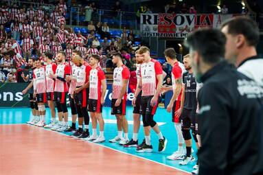 Niespodziewane emocje tylko w drugim secie. Asseco Resovia pokonała Sporting 3:0