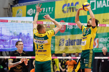 Zdecydowana przewaga Zawiercian w meczu przeciwko PGE GiEK SKRZE Bełchatów [ZDJĘCIA]