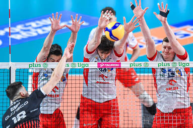 Niespodzianka w Kędzierzynie-Koźlu, trzy punkty dla gospodarzy [ZDJĘCIA]