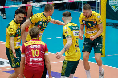 Aluron CMC Warta Zawiercie wygrywa z Rzeszowem i utrzymuje pozycję lidera [ZDJĘCIA]