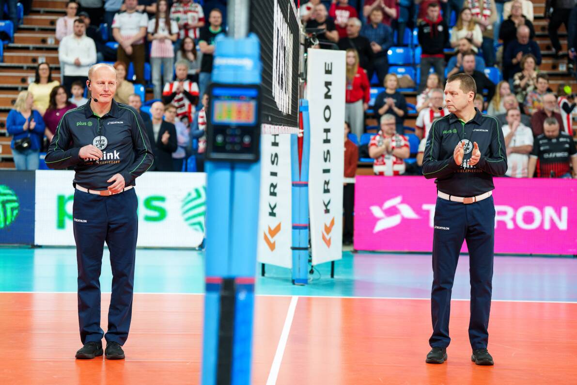 Tylko w jednym secie siatkarze InPostu ChKS Chełm postawili się silniejszemu przeciwnikowi w Rzeszowie [ZDJĘCIA]