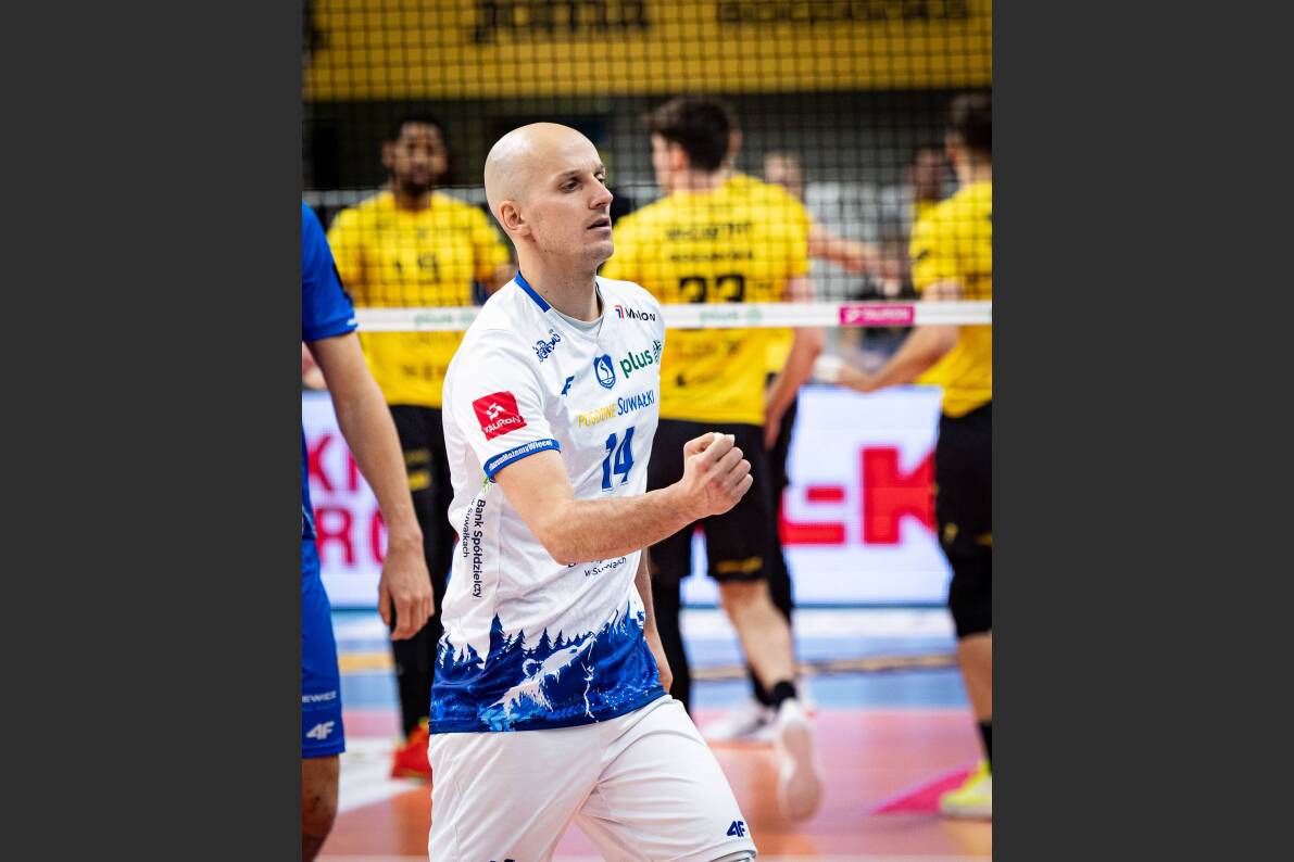 Siatkarze BOGDANKI LUK Lublin musieli się mocno zmobilizować, by po pięciu setach pokonać gości z Suwałk [ZDJĘCIA]