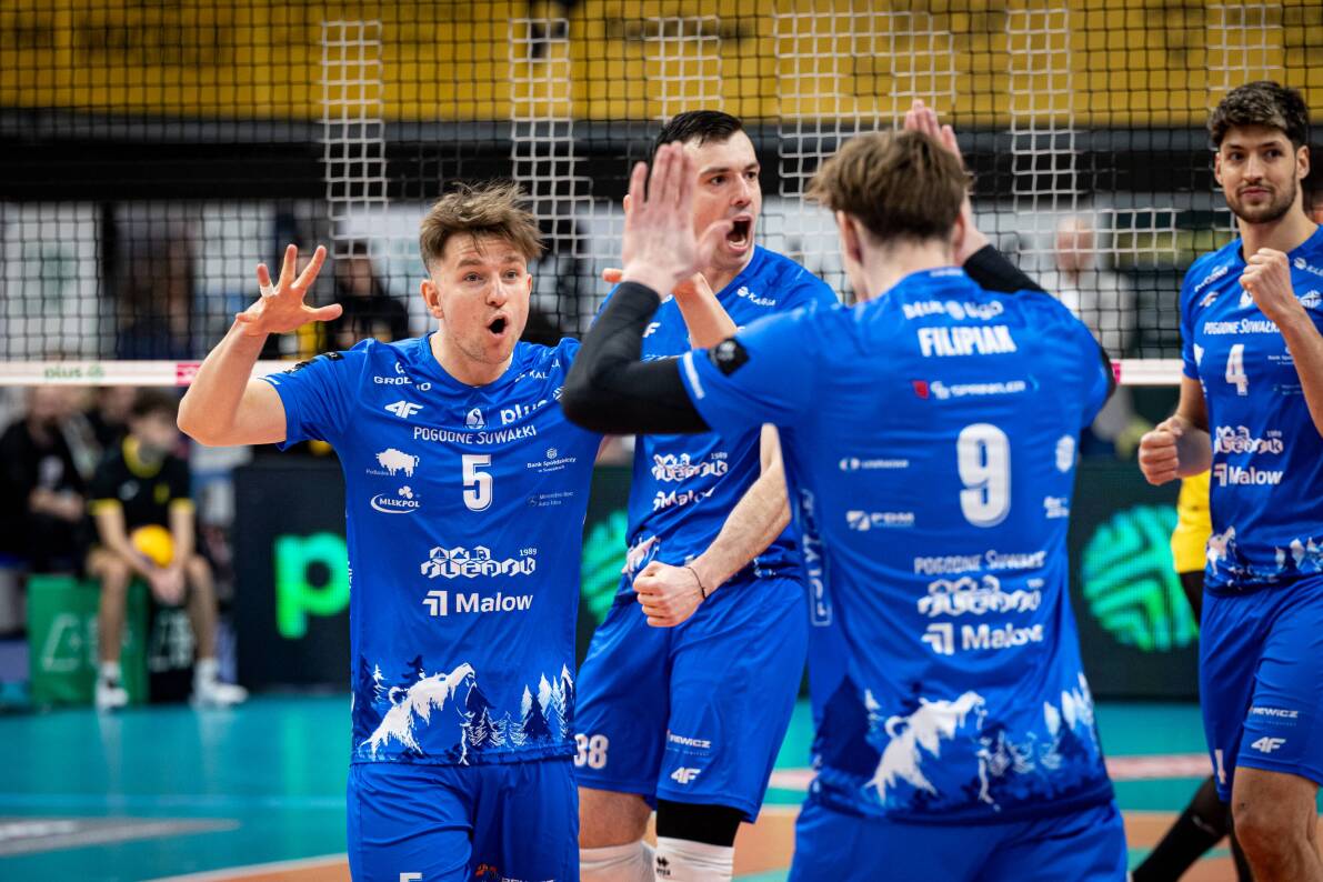 Siatkarze BOGDANKI LUK Lublin musieli się mocno zmobilizować, by po pięciu setach pokonać gości z Suwałk [ZDJĘCIA]