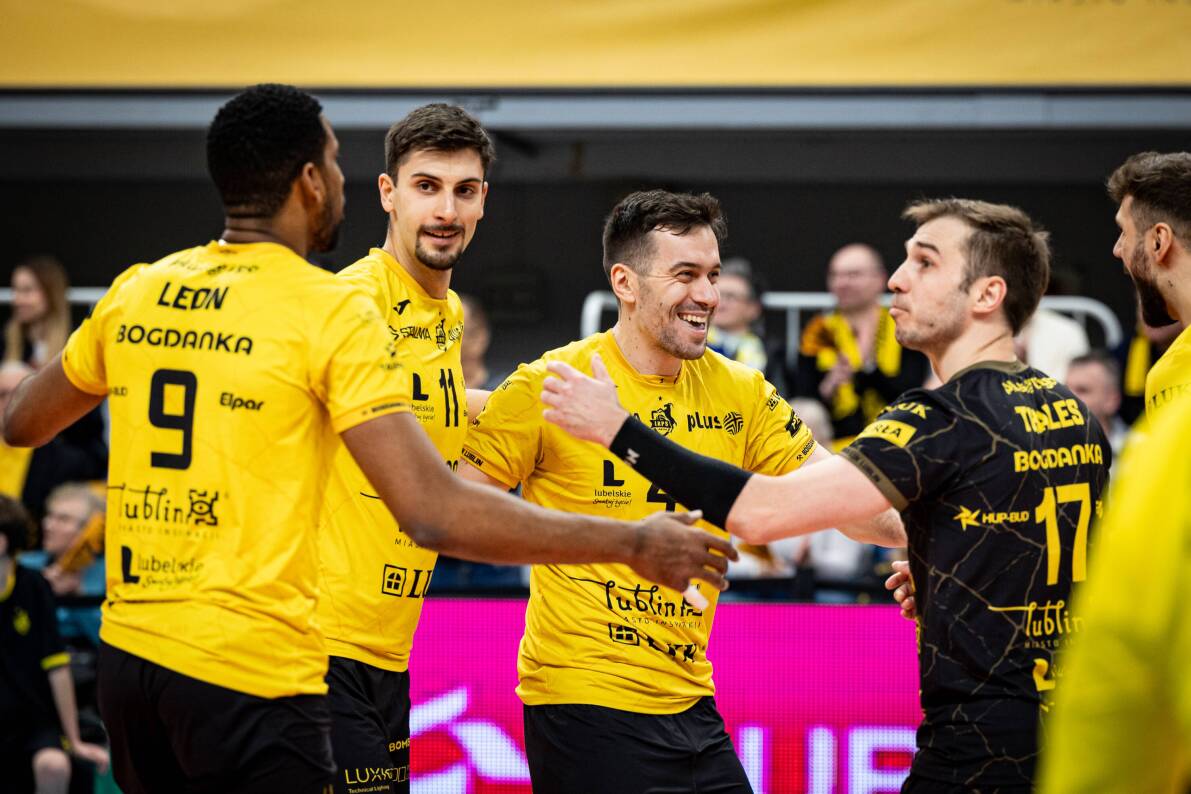 Siatkarze BOGDANKI LUK Lublin musieli się mocno zmobilizować, by po pięciu setach pokonać gości z Suwałk [ZDJĘCIA]