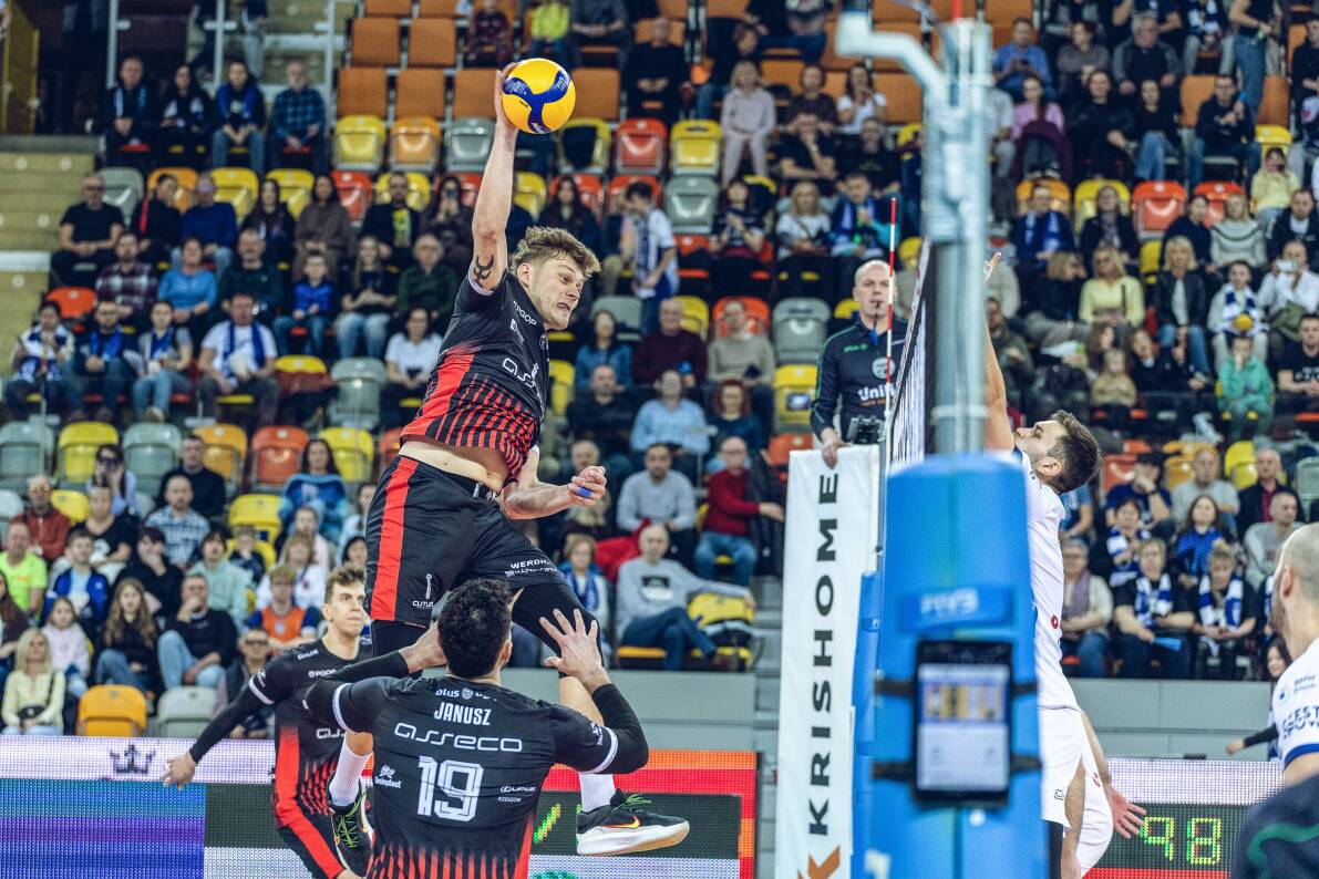 Asseco Resovia Rzeszów zabiera ze sobą trzy punkty z Częstochowy [ZDJĘCIA]