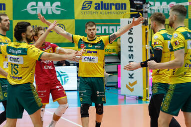 Dziesiąta z rzędu wygrana Aluronu CMC Warty Zawiercie [ZDJĘCIA]