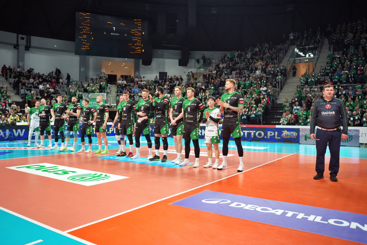 Indykpol AZS Olsztyn umocnił swoją pozycję w ósemce, InPost ChKS Chełm jeszcze musi walczyć, by być pewnym utrzymania w PlusLidze [ZDJĘCIA] 