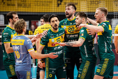 W hicie zagrał Aluron. BOGDANKA LUK bez Leona bez szans