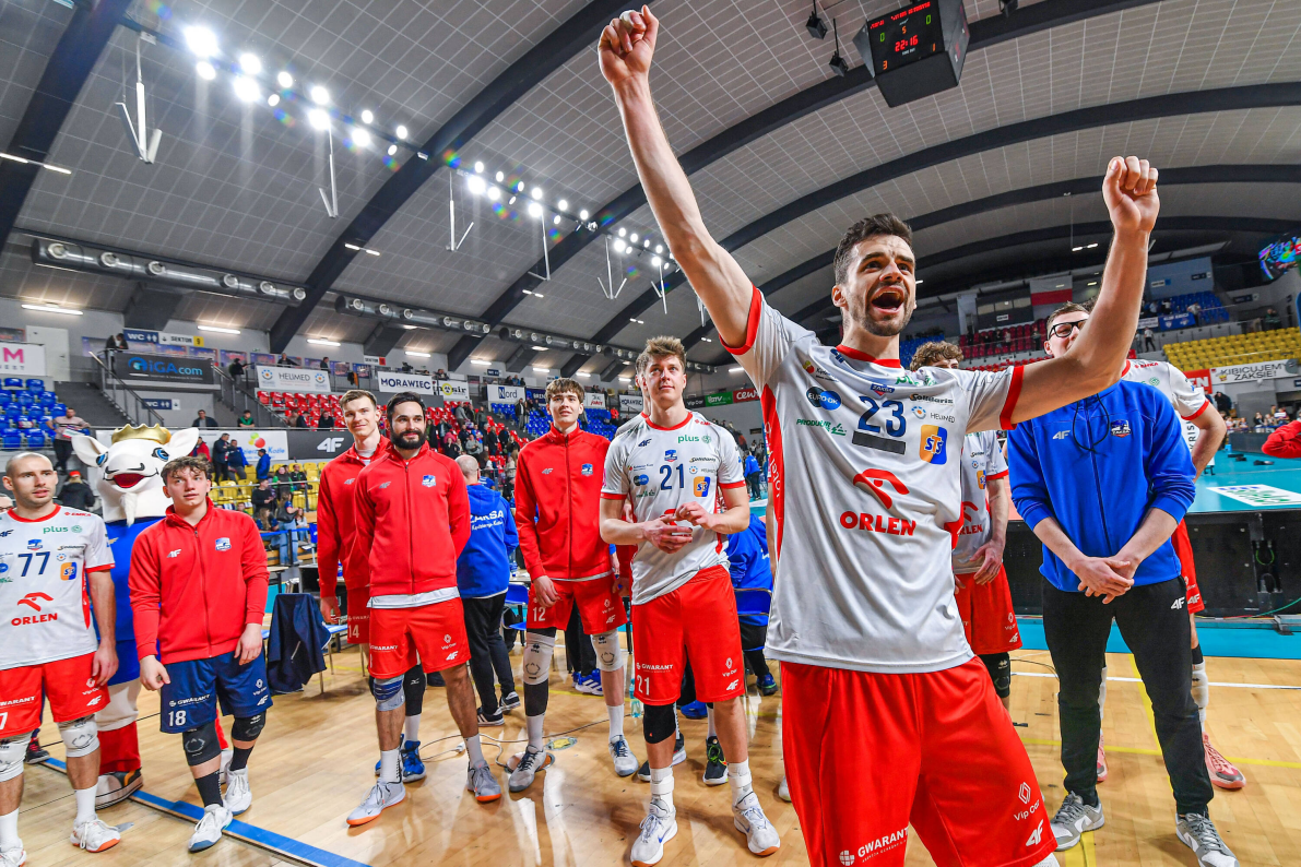 Zawiercie króluje, ZAKSA rzutem na taśmę w ósemce - koniec fazy zasadniczej PlusLigi: podsumowanie 25. i 26. kolejki