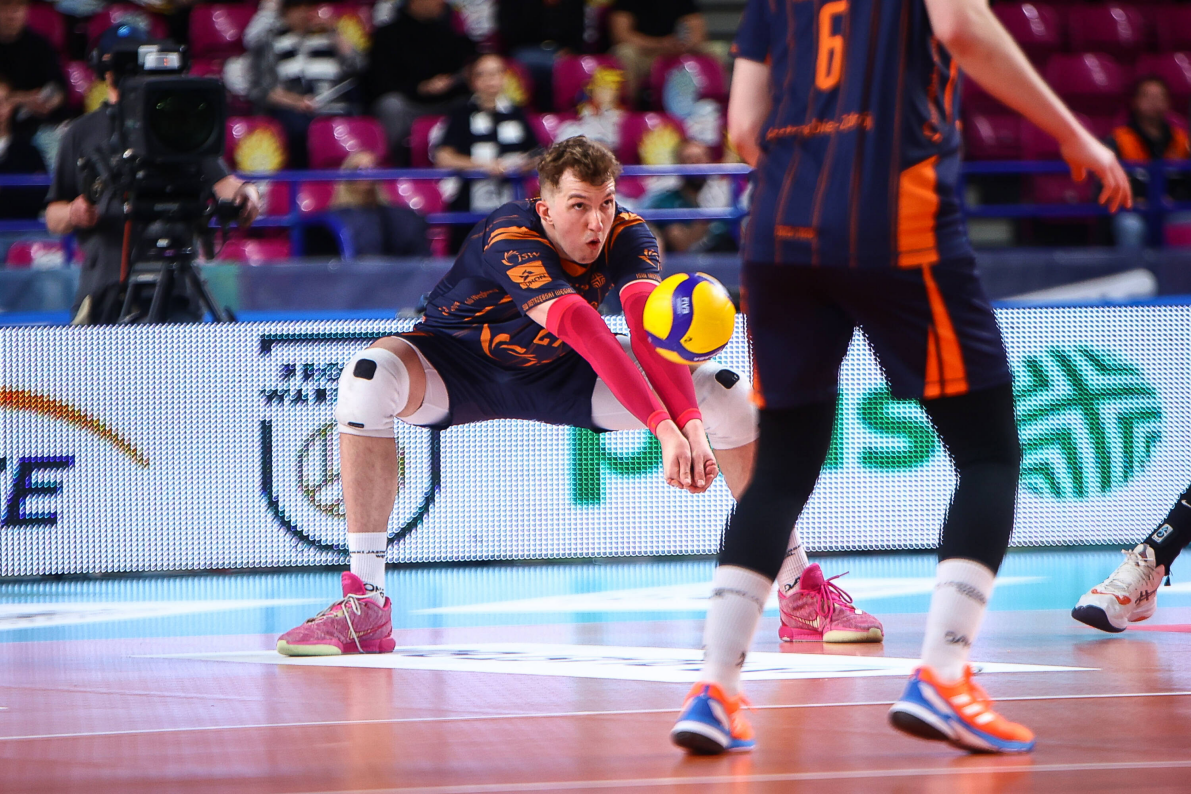 93. minuty emocji w pierwszym meczu play-off PlusLigi, między PGE Projektem Warszawa a JSW Jastrzębski Węglem [ZDJĘCIA]