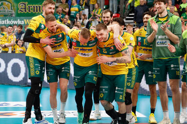  Aluron CMC Warta Zawiercie wygrywa trzeci mecz z ZAKSĄ i to oni zmierzą się z Asseco Resovią w półfinale [ZDJĘCIA]