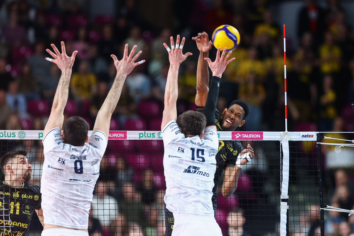 PGE Projekt Warszawa przegrywa pierwszy mecz półfinału [ZDJĘCIA]