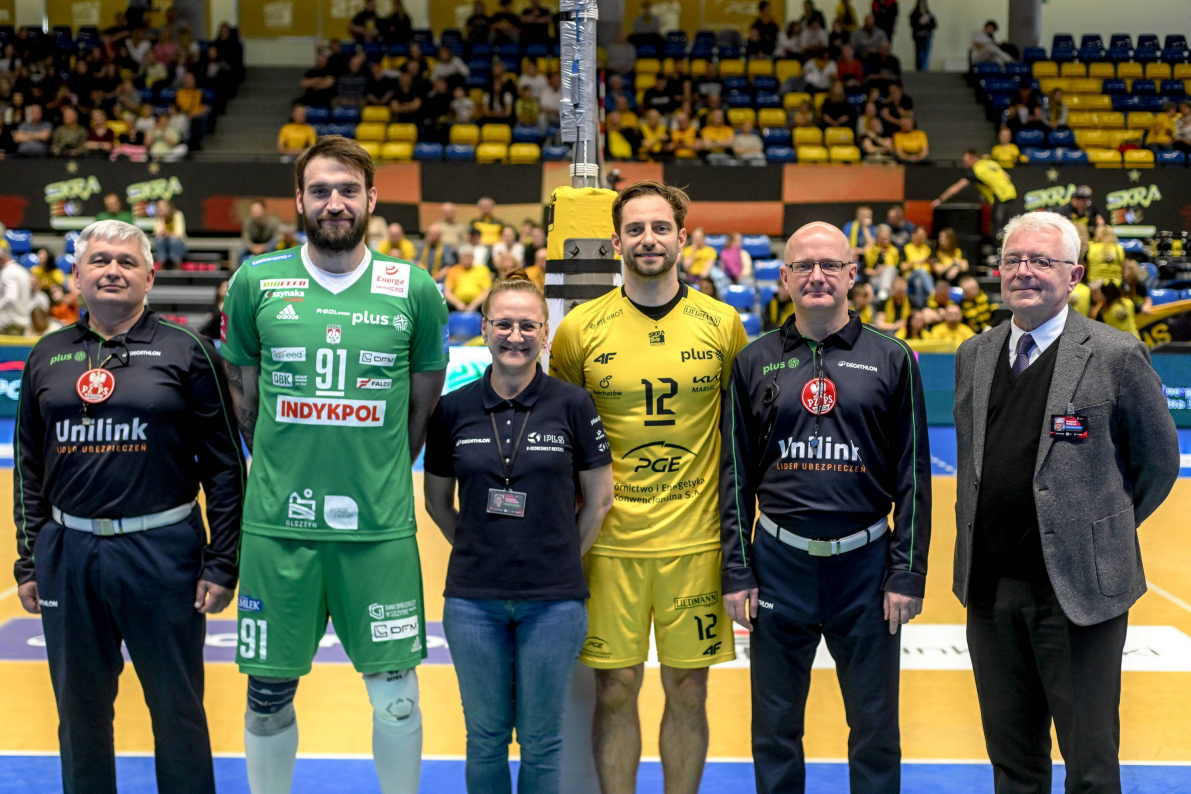 Niesamowity zwrot akcji w Bełchatowie. Olsztyn, mimo prowadzenia uległ PGE GiEK SKRZE w tie-breaku [ZDJĘCIA]